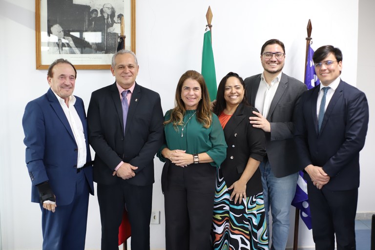 UFPB RECEBE VISITA DO PRESIDENTE DO CONSELHO FEDERAL DE QUÍMICA