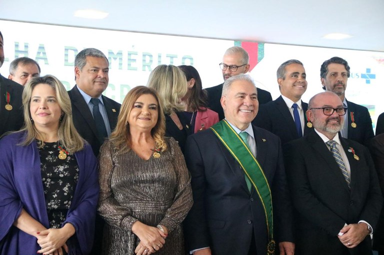 DOCENTES DA UFPB RECEBEM MEDALHA DO MÉRITO OSWALDO CRUZ, UMA DAS MAIS IMPORTANTES ATRIBUÍDAS À SAÚDE BRASILEIRA